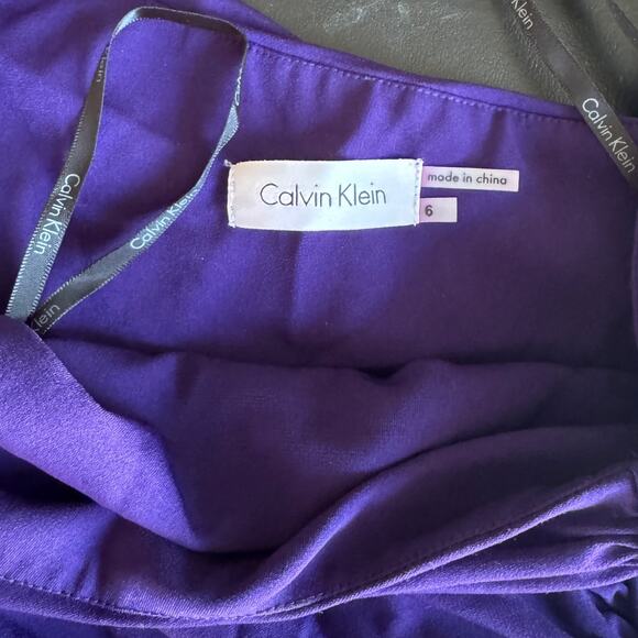 Calvin Klein Purple Ruched Asymmetrical Evening Gown – Size 6 - Picture 9 of 12